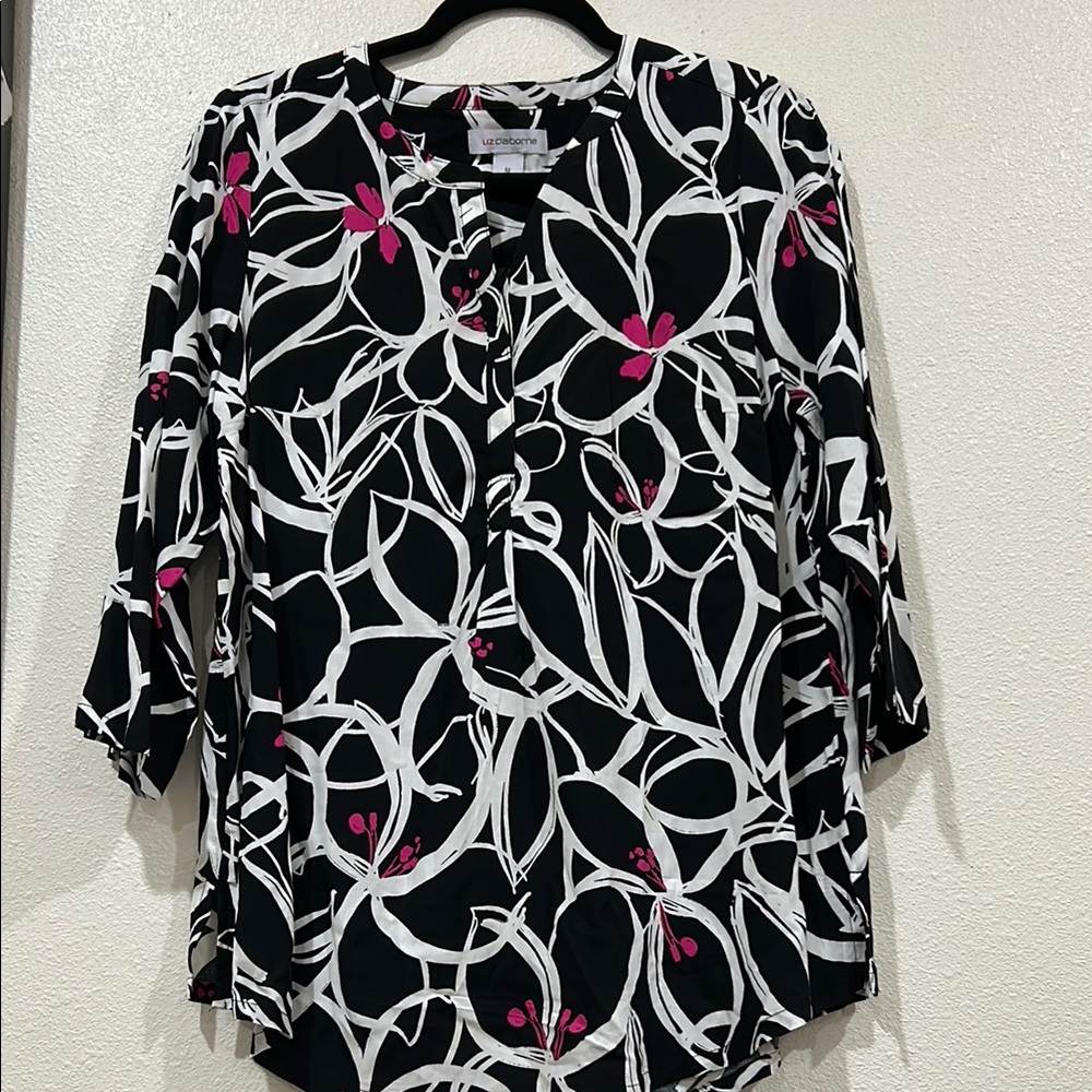 Liz Claiborne Women's Black and White Floral Top